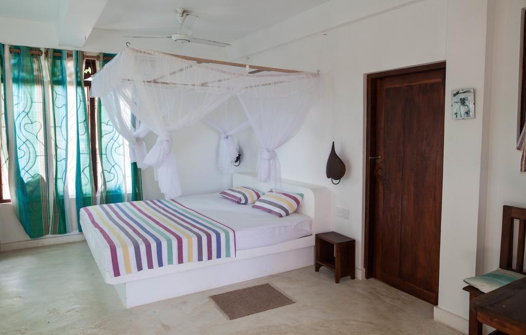 East Surf Cabana آروغام المظهر الخارجي الصورة