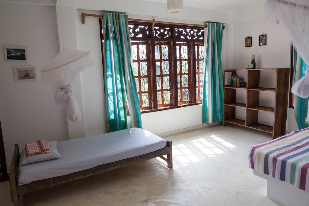 East Surf Cabana آروغام المظهر الخارجي الصورة